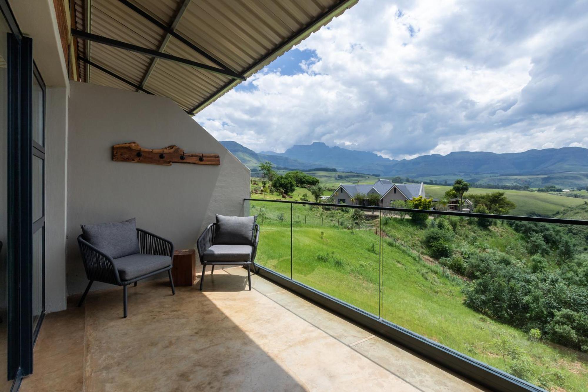 Dragonview Lodge Champagne Valley Ngoại thất bức ảnh